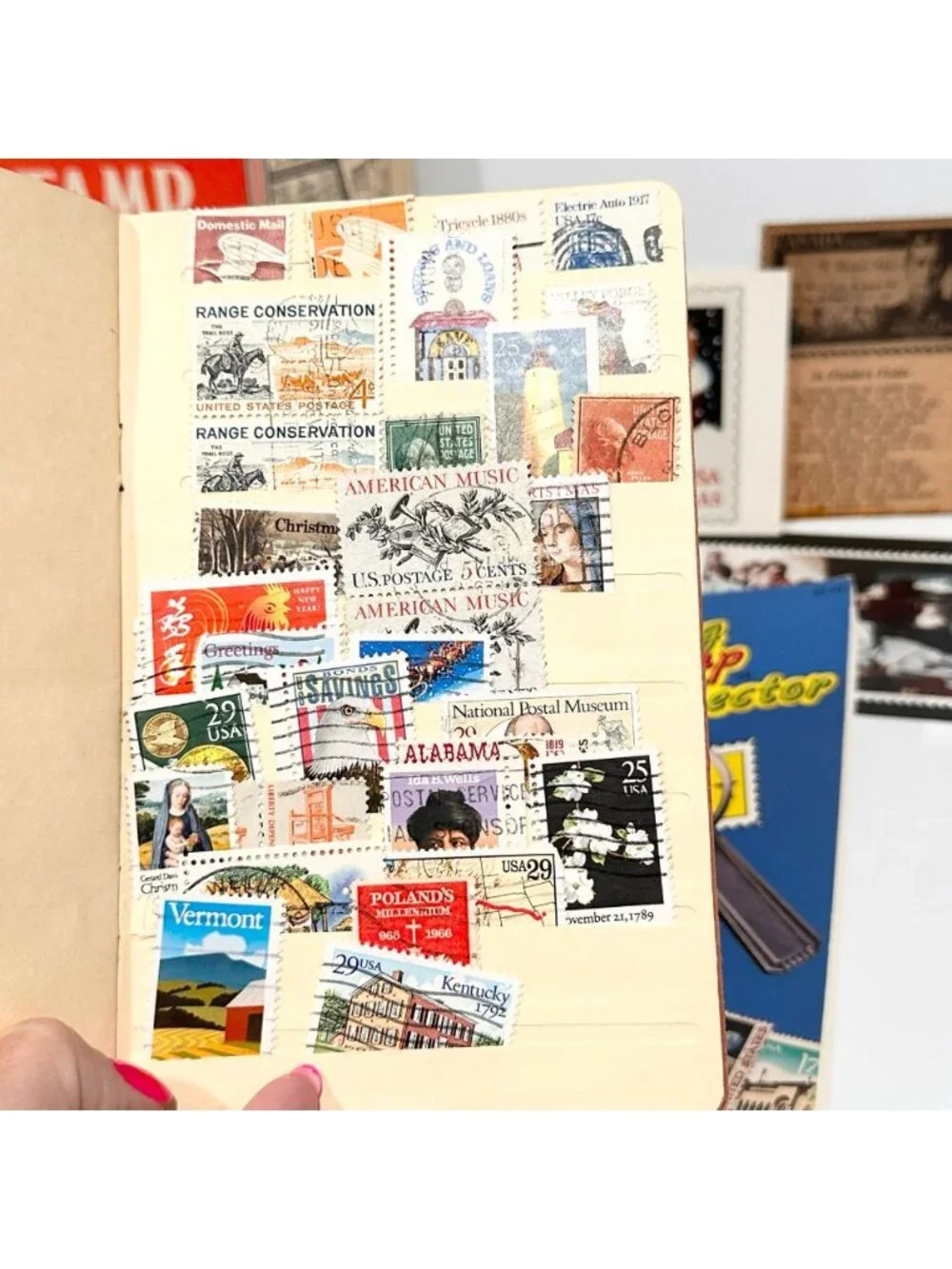 Vintage 1900s - 1990s Massive Postage Stamp Collection - Picture 5 of 9